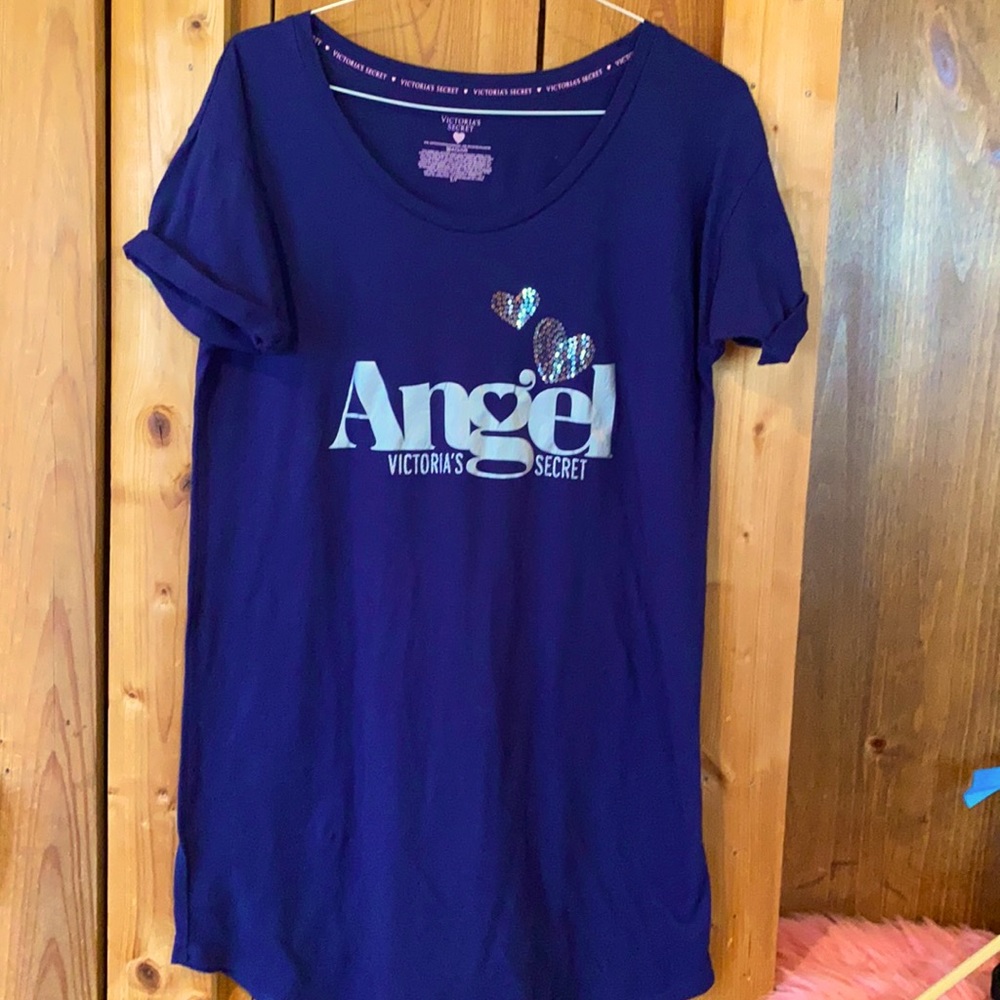 Victoria’s Secret sleep shirt EUC